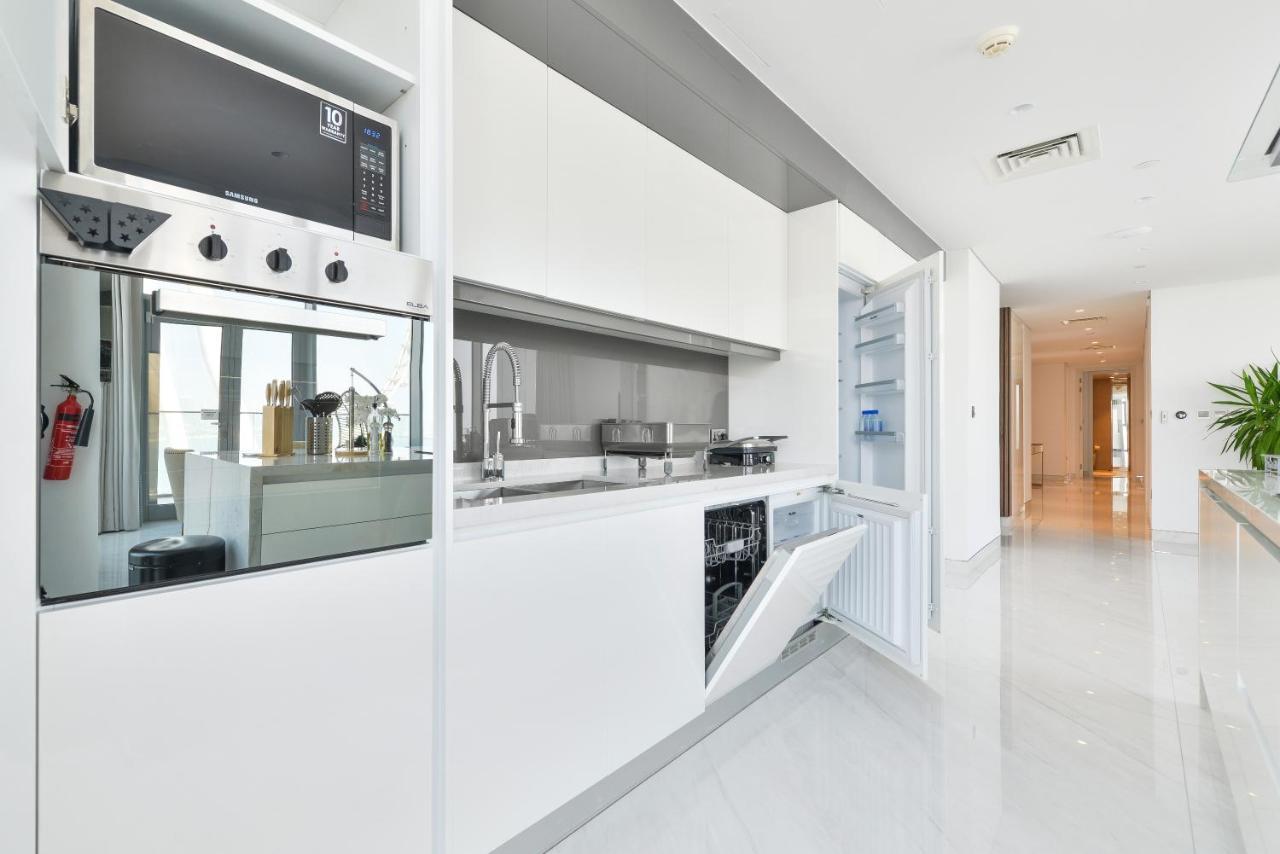 Spectacular 3 Bedroom Condo With Maids Room Facing The Dubai Eye Luaran gambar